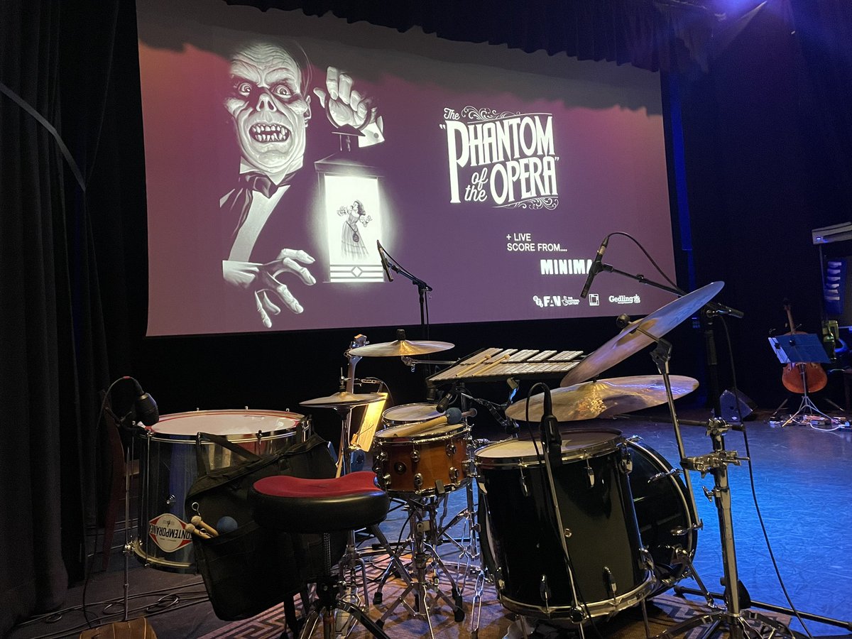 First gig of a little tour of ten dates with Minima. Looking forward to Phantom tonight then back to vampires. Happy Halloween