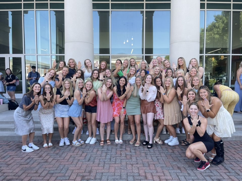 20Arnolde's tweet photo. Delta Zeta's philanthropy week is coming up soon! Check out what events Delta Zeta has planned! #philanthropyweek #speechandhearing

https://t.co/cb2ZpiZTEr https://t.co/5V2h1Z93EZ