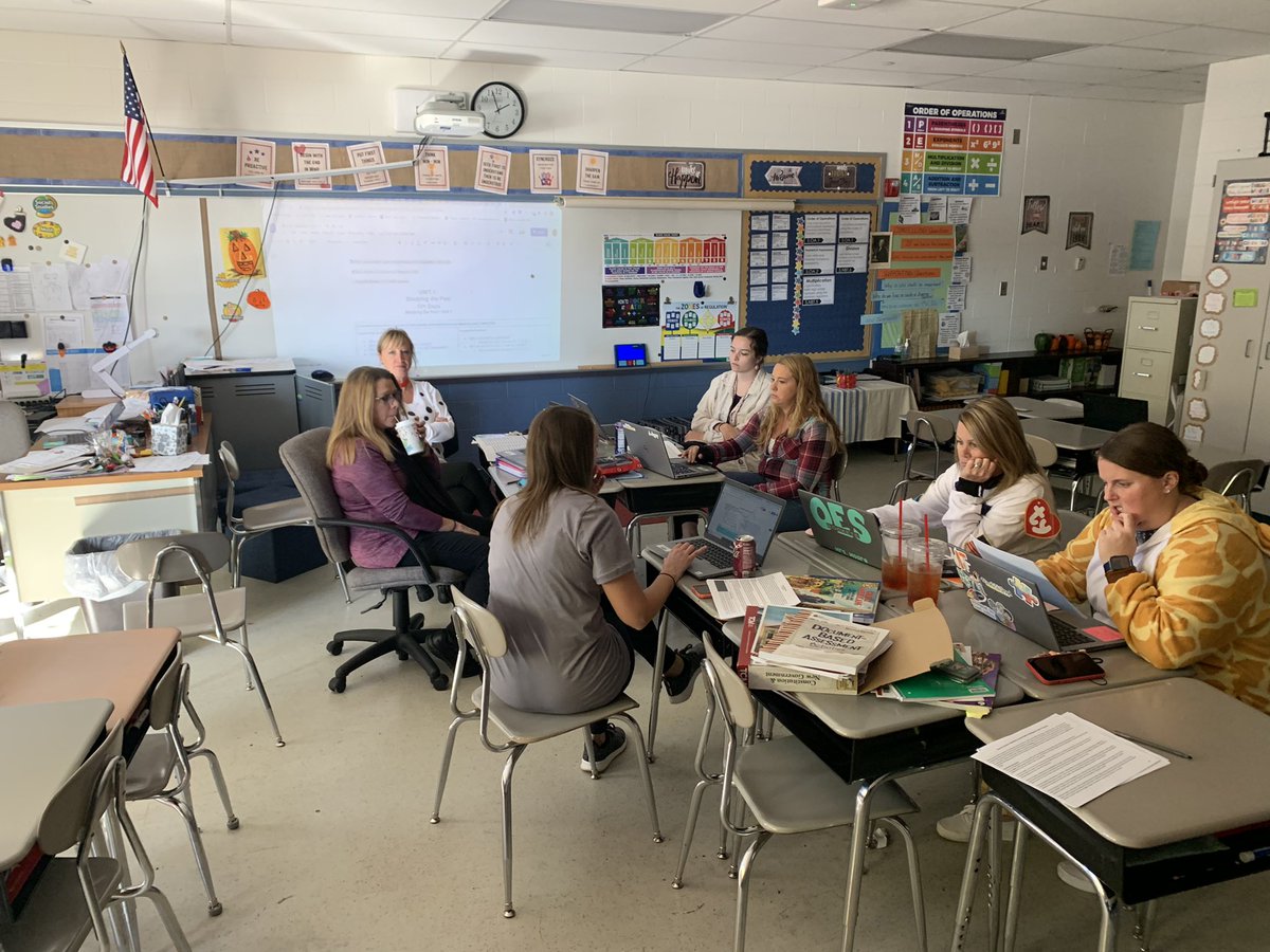 Some fantastic well needed vertical panning getting done @OESRockets today during our early release. <a href="/SuptTurner/">Matt Turner</a> <a href="/DrJlvw76/">Jenny Watson</a> @MPoiry <a href="/Boone_County/">Boone County Schools</a> <a href="/juliepile/">Julie Pile, ParentCamp</a> <a href="/BestKimble/">kimble best</a>