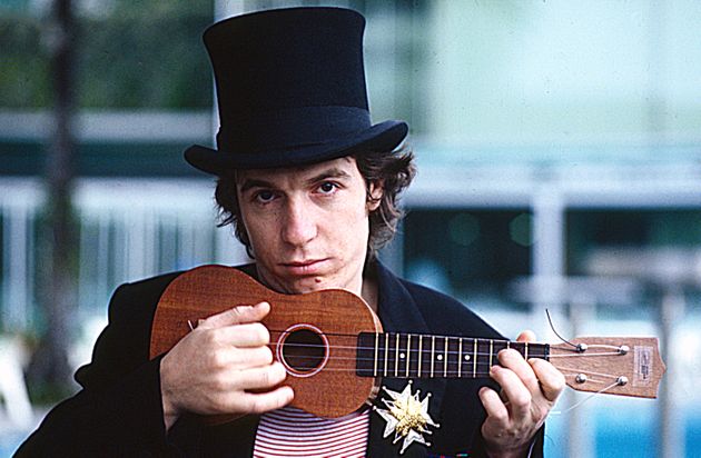 #Musica, #RinoGaetano sbarca su #TikTok. La scoperta anche per i giovanissimi di un grande artista nell'anniversario della nascita 62 anni fa. Il nipote: "Mio zio un innovatore, a lui sarebbe piaciuto". 
Al #Tg2Rai ore 20,30 
#28ottobre