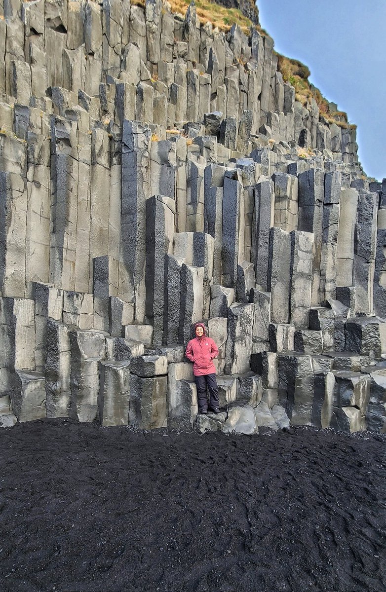 desiredtastes's tweet photo. Black Sand Beach ⛰️⛱️
#SoCool #BasaltColumns #SouthCoast #Beaches #BlackSand #Reynisfjara #Vik #Iceland #SoloTravel #WomenWhoTravel #SoloAdventures #WorldTraveler #IcelandTrip2022 #DesiredTastes https://t.co/ryr8E60wn8