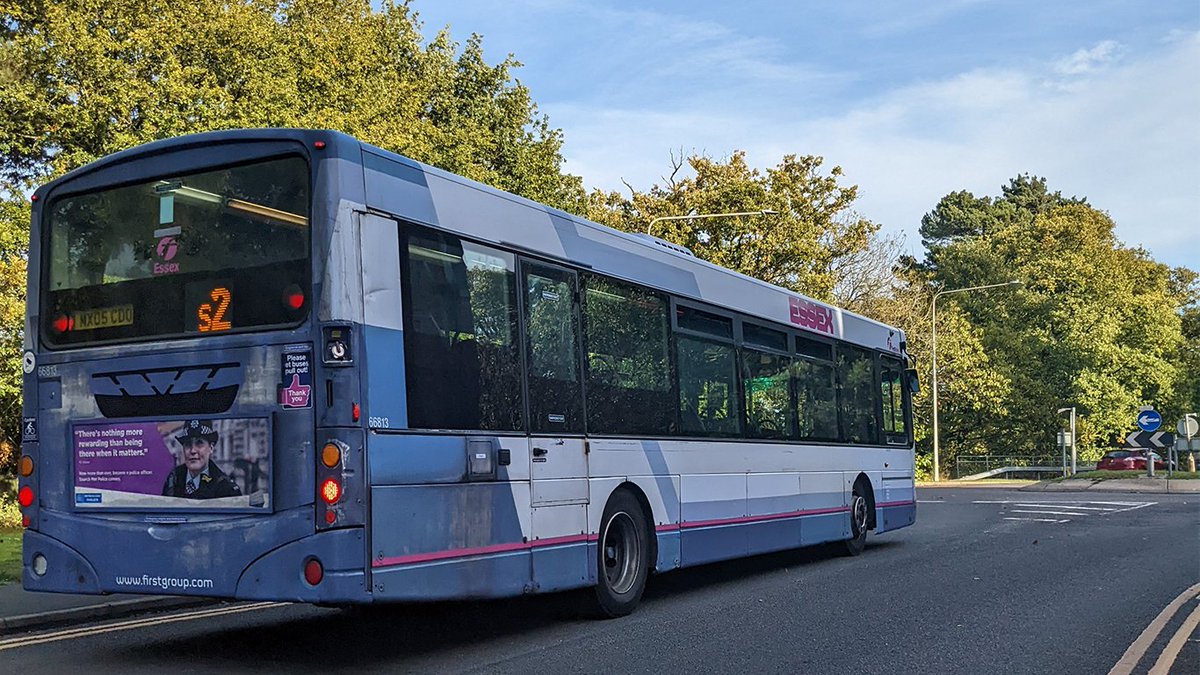 WillsBusSpot's tweet photo. #Loanday 16/10/22
Currently on loan to First Colchester from First Chelmsford is Volvo B7RLE 66813 MX05 CDO. It is pictured in Highwoods on Wednesday afternoon. https://t.co/5aGXACJBJ0