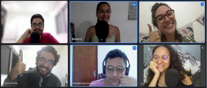 martins_yanna's tweet photo. nós do #MeandrosPodcast estamos sumidos mas tem uma explicação ⬇️
sou tão agradecida a todo mundo que criou, desenvolveu, participou e ouviu o @MeandrosPodcast até agora, que não cabe aqui. mas fica o meu ❤️ a @a_bialves, @jhonatan_diasg, @lucianolqueiroz, @luizbento, @renataftto https://t.co/ld5uJBPkXF