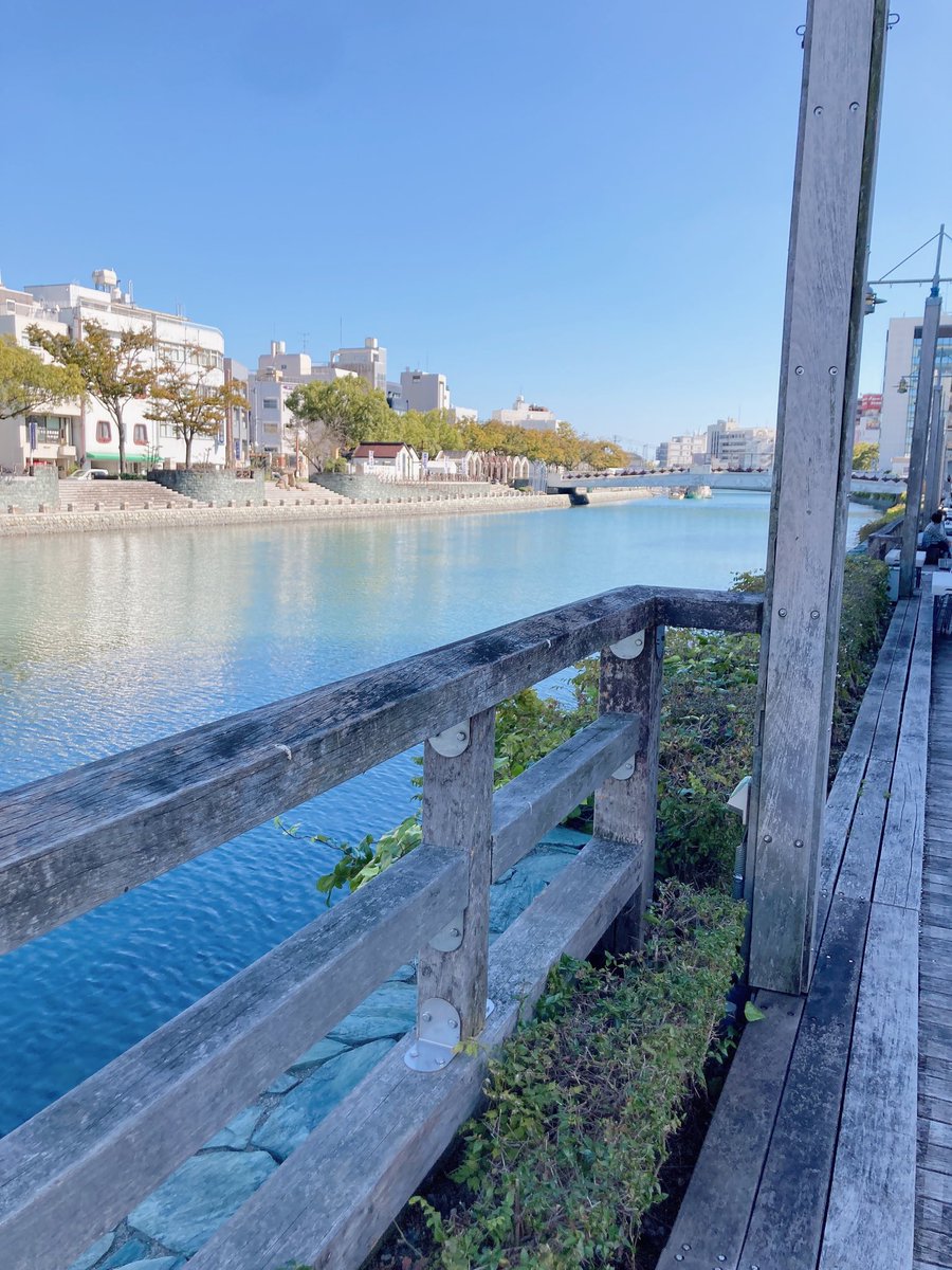 RyokanTaoka's tweet photo. There's a water bus going around Tokushima-city. One trip is around 20 mins and you can see the city from the river. It's fun!
#waterbus #tokushima #tokushimacity #fun #sightseeing #japan https://t.co/gsuYpXIPoS