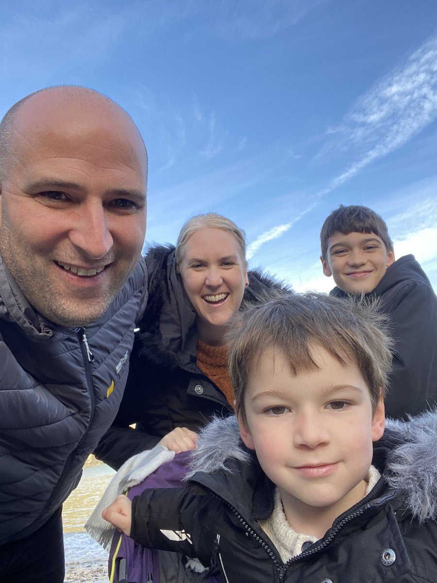 Danny Macklin tweet media