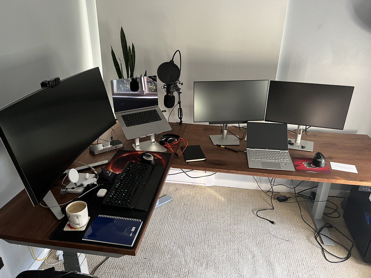 NoLogsNoCrime tweet media