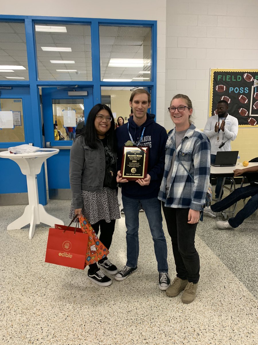 Brandon Chargers⚡️ tweet media