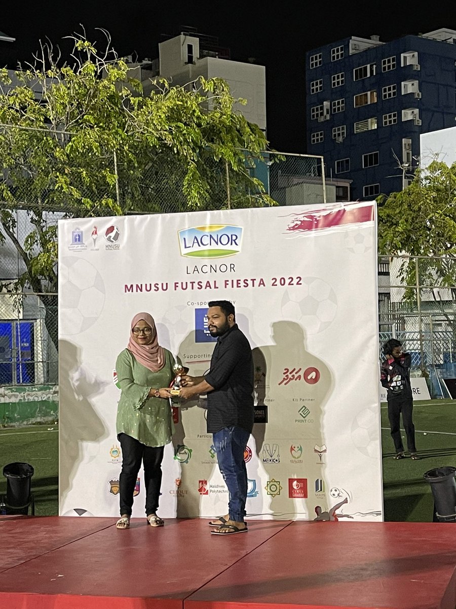 MNUSU's tweet photo. LACNOR MNUSU Futsal Fiesta 2022. ( Men’s Division )

Fair player: Ahusam Hassan Didi | 4 | @MICOLLEGEMV 

#MNU #MNUSU #LACNORMNUSUFF22 #MNUSUFF22 https://t.co/wcX1g8Hivq