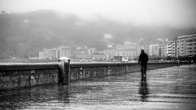 Photo By Àlex Folguera | Unsplash 
 #weathering #emergencyroadside #sanholo #rainbarrels #freewalkingtours