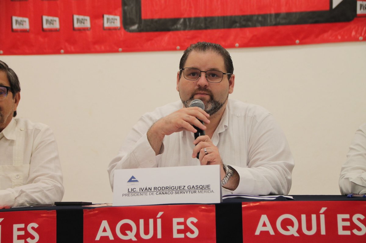 canacomerida tweet media