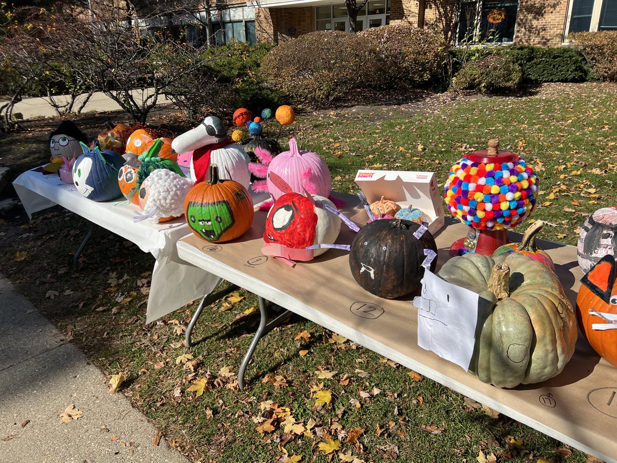 Thank you to everyone who participated in our 3rd Annual Pumpkin Contest! From a gumball machine to an ice cream cone to Dia de los Muertos and everything in between, all of the entries were fantastic, and we loved seeing the creativity! Go Foxes! <a href="/Wilmette39/">Wilmette Public Schools</a> <a href="/ExploreCentral/">Central School Foxes</a>
