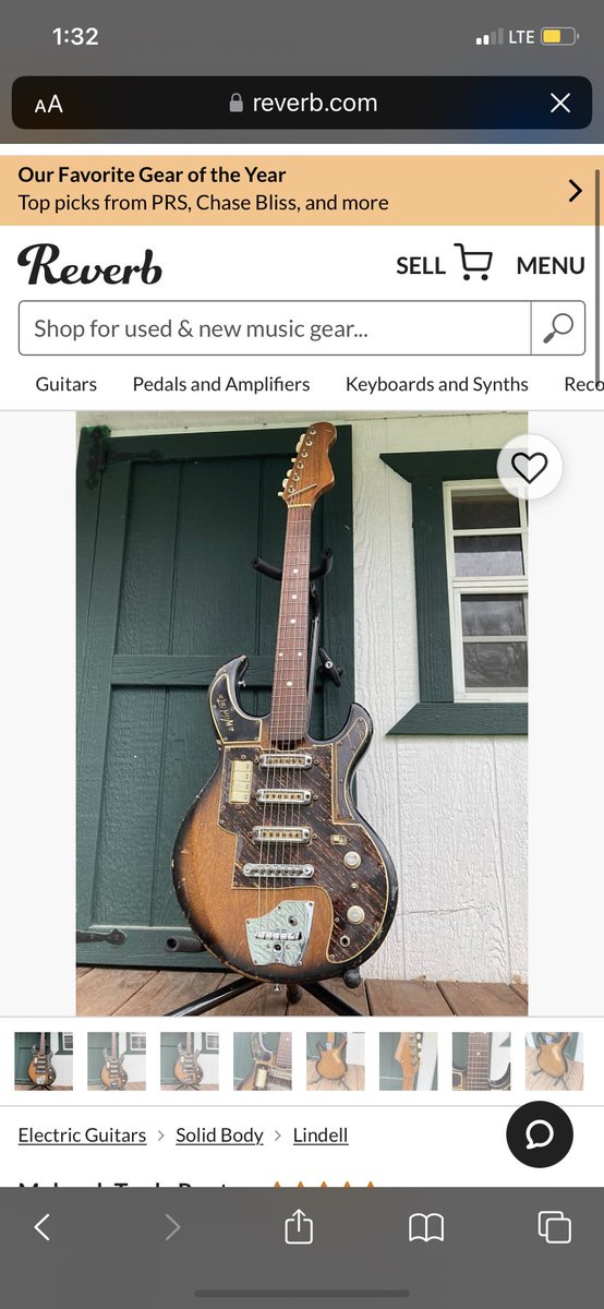 I’m gonna get a stupid ugly gay ass guitar like dis when I get a nicely paying job.