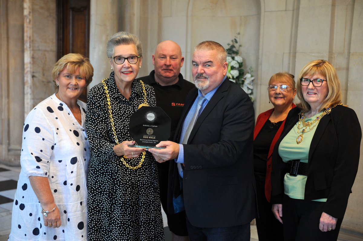 25/10/2022

CIVIC SEAL OF APPROVAL FOR DOG WALK AWARD

The Great North Dog Walk Best Annual Animal Wellness Charitable Event Pet Products and Services International Awards 2022, hosted by LUXlife Magazine. Visit the Great North Dog Walk, Facebook, facebook.com/GNDogWalk