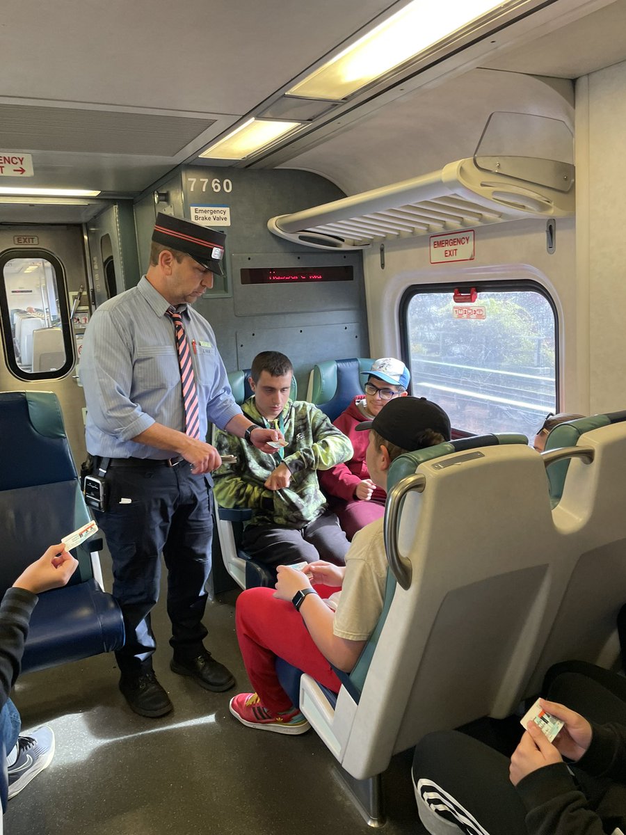 Mrs. Russell tweet media