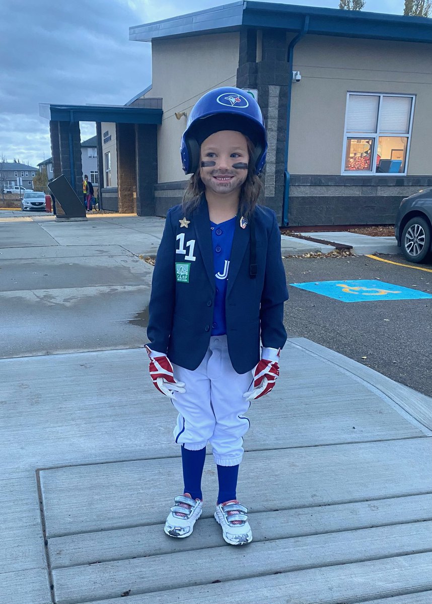 pearsonfarms's tweet photo. Halloween party at school and Bo Bichette is ready! Got the home run coat on! https://t.co/jNelh7ZQck