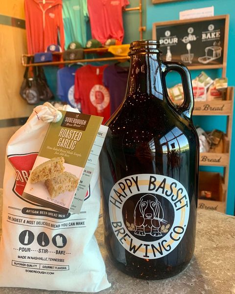 HappyBasset's tweet photo. Start your weekend off right by coming in and getting a growler of your favorite beer for $1 off until 3 PM! Later in the evening Tacos Leon will be here along with The Coots performing at 7:30 PM!#celebrate #weekend #togobeer #livemusic #goodfood #foodtrucks #TopCity #Kansas https://t.co/NxBbERTsMC