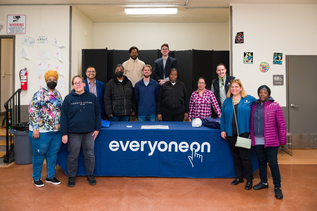 PlanITROI's tweet photo. We are proud to be a part of helping provide technology resources to get these participants the work training they need! Thank you to our partners @EveryoneOn, @JerseyCityHA, and @CarnegieCorp for helping us get closer to closing the #digtialdivide. https://t.co/iyRZwgSHeb