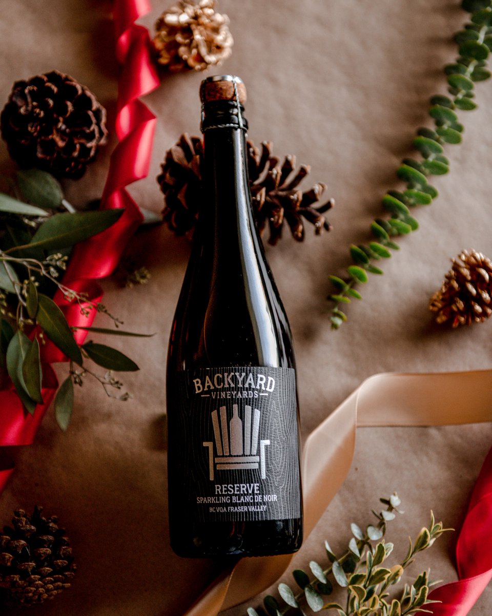 Our Sparkling Blanc de Noir is the perfect way to celebrate #NationChampagneDay and get a jump start on prepping for the upcoming holidays. Buy a bottle at backyardvineyards.ca/site/shop-all-….
