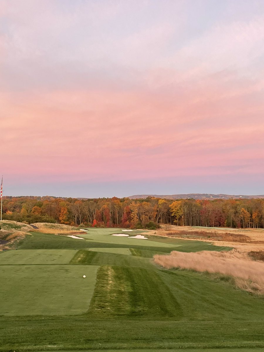 KickerNeumann's tweet photo. Thank you to the wonderful staff and mentors at Bedminster for the last 5 years. Also the friends I’ve made in the Jersey turf industry! Made it a wonderful journey! On to the new adventure with Labar Golf Renovations. https://t.co/5LEfUgRvPY