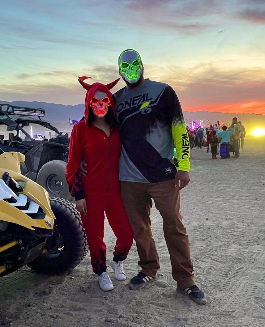 VisitSBC's tweet photo. It’s time for the annual Trunk or Treat Halloween celebration at Dumont Dunes! If you're out in the Mojave this weekend, join in on the fun for some unforgettable camping and off-roading in the desert.

📸: @alexhernandez_702
📍: Dumont Dunes, CA https://t.co/Mc6zyhVTNJ