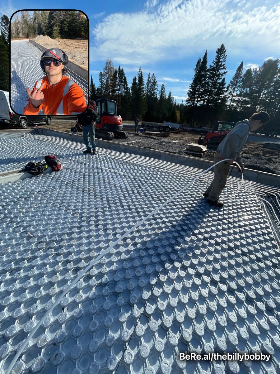 Add me on BeReal. bere.al/thebillybobby