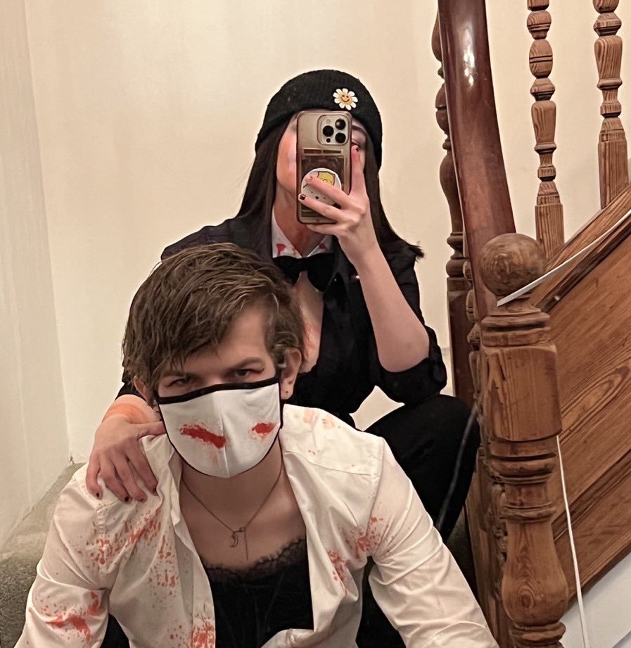 gh0stshow's tweet photo. they both have perfectly complete equilibrium of both masculine and feminine and i’ve never been so jealous https://t.co/CLzAdnFEBf