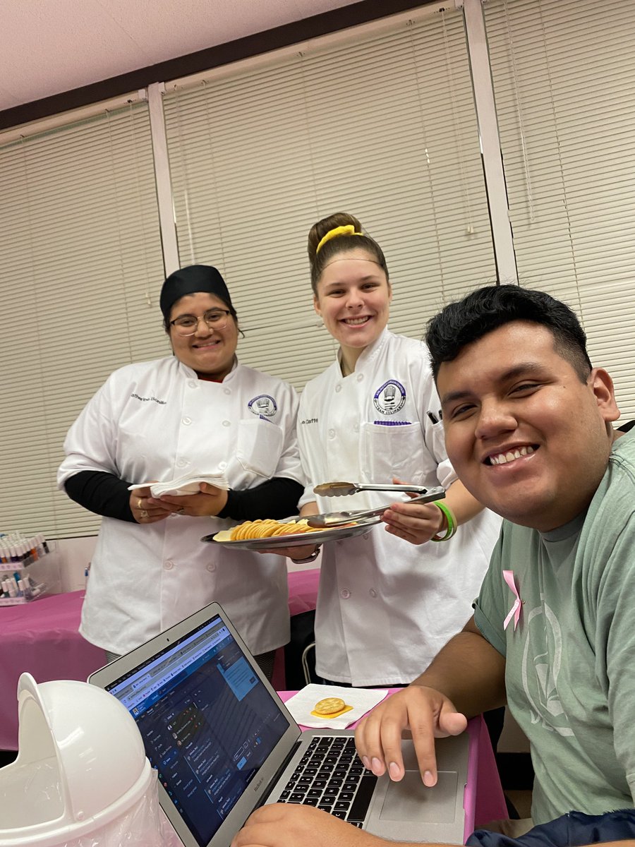 Arlington community join us today for the Breast Cancer  Awareness Spa Day <a href="/APSCareerCenter/">Arlington Career Center</a> until 5pm to get your nails or hair done #APSisAwesome <a href="/APSVirginia/">Arlington Public Schools</a> <a href="/APSVaSchoolBd/">APS School Board</a> <a href="/DEI_APS/">Office of Diversity, Equity & Inclusion</a>