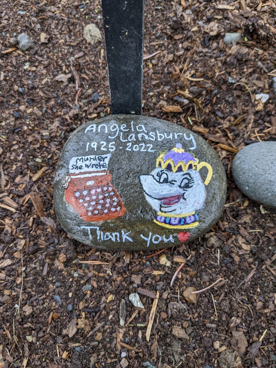 Jurassic_Queer's tweet photo. This is how I find out Angela Lansbury died? A rock?? https://t.co/M74T9tOLTo
