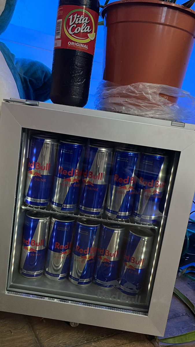 Häshtag tweet media