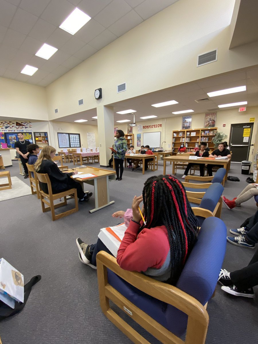 Mead_Reads's tweet photo. Mrs. Toothaker’s 8th grade LA class has been preparing for a trial after reading The Tell Tale Heart…we may have some future lawyers in this room!!! @Mead_Mustangs #wpsproud https://t.co/c0ktcrUdOI