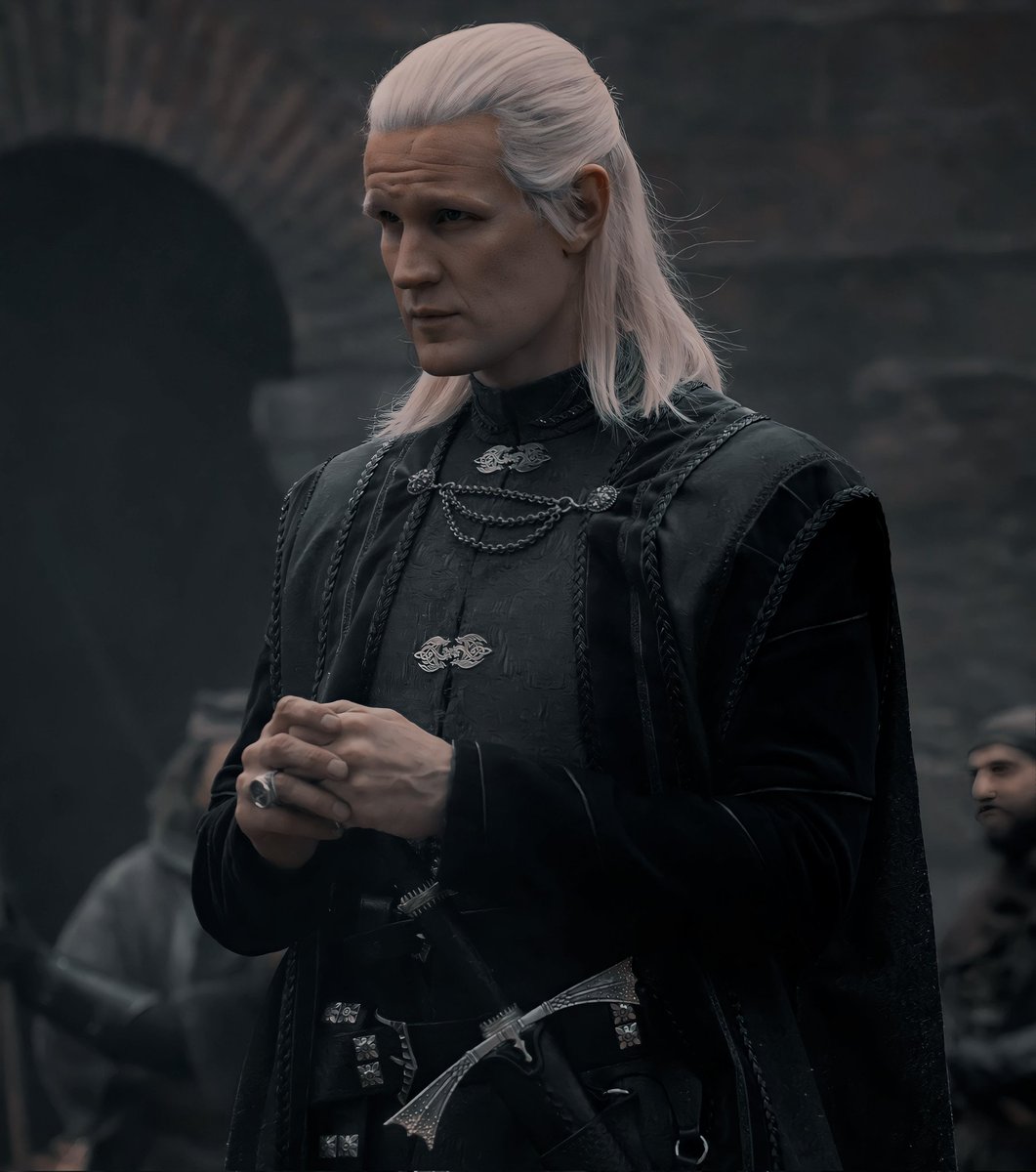 dxemontargaryen's tweet photo. Tarde pero llega, a #DRAGONBDAY 

Feliz día del nombre @xCaraxesRider https://t.co/7yhh7KgIsS