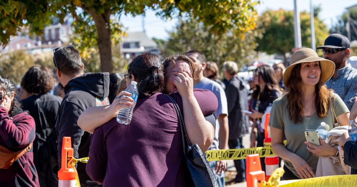 LookoutSCruz's tweet photo. OPINION: My daughter was among the last to leave Santa Cruz High amid reports of an active shooter; the wait was terrifying https://t.co/CfJ9rAAdrI ⬅️ Lookout Community Voices editor Jody K. Biehl writes about her family's experience yesterday https://t.co/AmbCkzyO4n