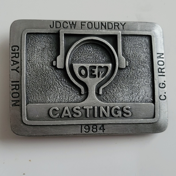 leopardess111's tweet image. So good I had to share! Check out all the items I'm loving on @Poshmarkapp from @sg45610 #poshmark #fashion #style #shopmycloset #tommyhilfiger #frankiesdesigns: posh.mk/UCsxhZA9uub