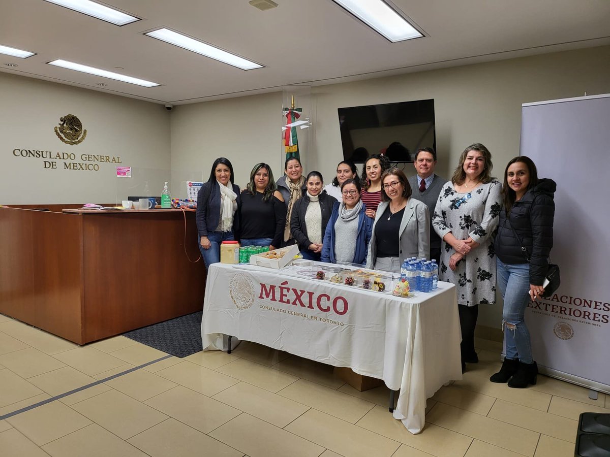 <a href="/ConsulmexTor/">Consulmex Toronto</a> concluye la 1ra Etapa #PCEME con una plática presencial “El Poder del Empaque” de <a href="/Karinae21496389/">Karina esparza</a> Apoyamos a las mujeres mexicanas en este interesante proyecto de emprendedurismo donde damos paso a la 2da Etapa del exitoso programa. <a href="/IME_SRE/">IMME</a>