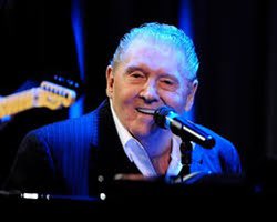 FabioArboit's tweet photo. Con la morte di #jerryleelewis il #rocknroll è definitivamente caput.
RIP #87anni https://t.co/dRkCn5hBz5