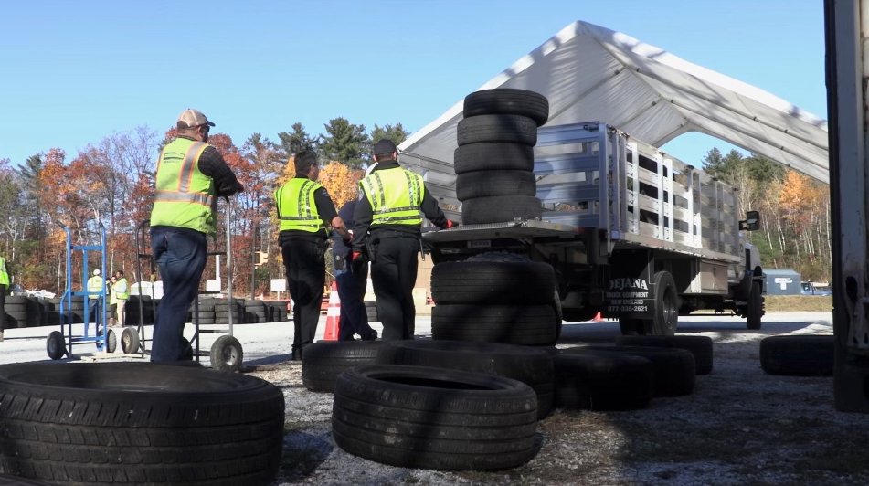 CasellaWaste's tweet image. Casella is a proud sponsor of the 2022 Wheels for Warmth! Over the past sixteen years, Wheels for Warmth has raised more than $600,000 for emergency fuel assistance, sold 25,000 road-safe donated tires, and recycled 50,000 unsafe tires. #CoreValuesInAction #Volunteering