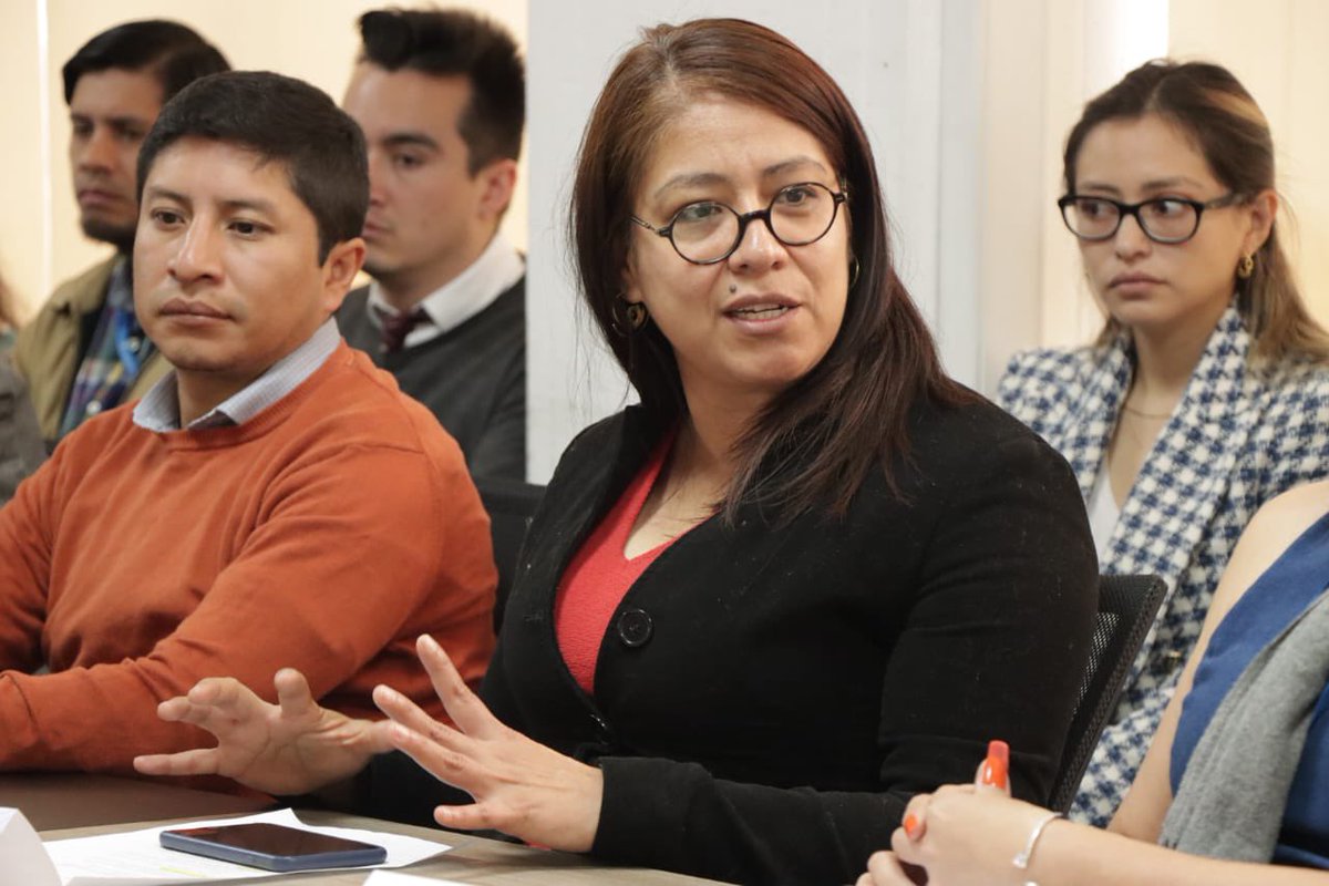 AgriculturaEc's tweet photo. Junto con la cooperación de autoridades sectoriales, se realizaron:
🎓 Capacitaciones 
🔎 Control de calidad
📈 Actualizaciones
🤝 Socializaciones https://t.co/IWwkjuA77K