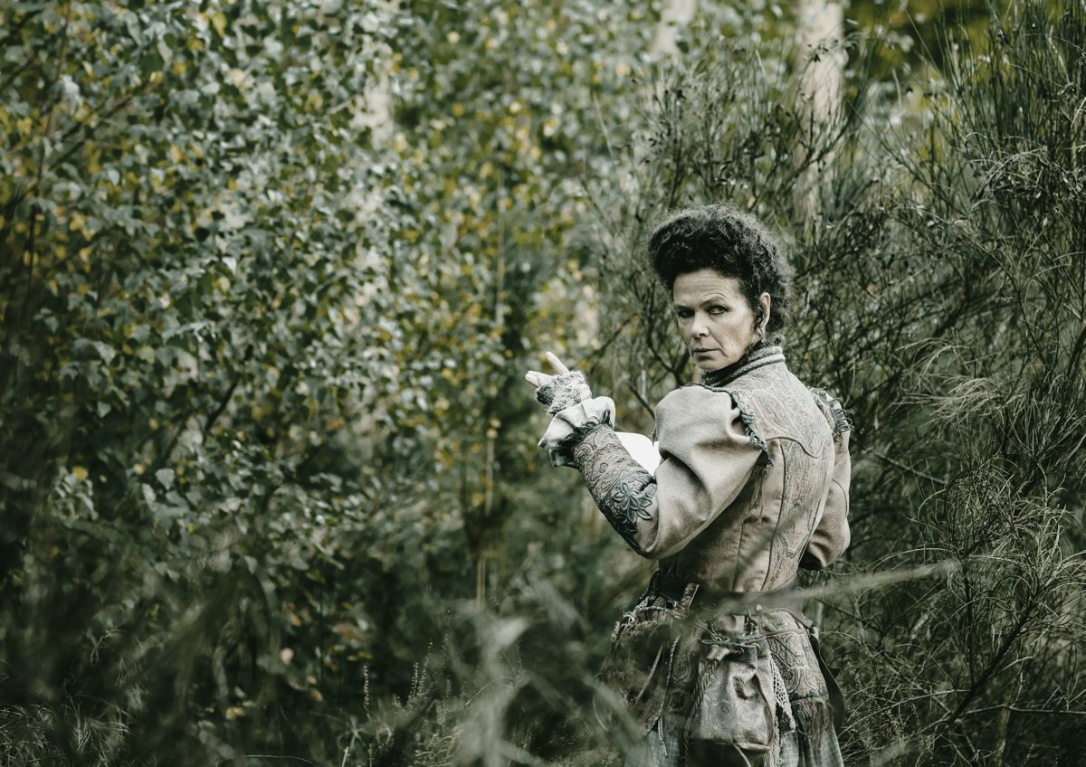 Efteling's tweet image. Lees en zie alles over de nieuwe attractie Danse Macabre! Engineer Technisch Ontwerp, Remco van Hoek, vertelt wat je te wachten staat in de nieuwe attractie. "Bezoekers zullen griezelen en dansen op de muziek van Danse Macabre."  
Lees hier meer 👉 bit.ly/3U5yccR