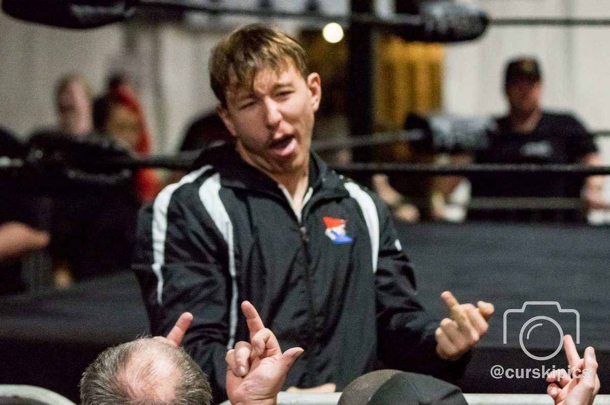 CurskiPics's tweet photo. At @f1rstwrestling #F1rstNightmare, @OfficialBGore has a message for his fans
#brandongore #f1rstwrestling #message #middlefinger #anoka #minnesota #halloween #tentparty #anokalions #wrestling #prowrestling #independentwrestling #professionalwrestling #prowrestler #pentax https://t.co/0IB0dd8FL1