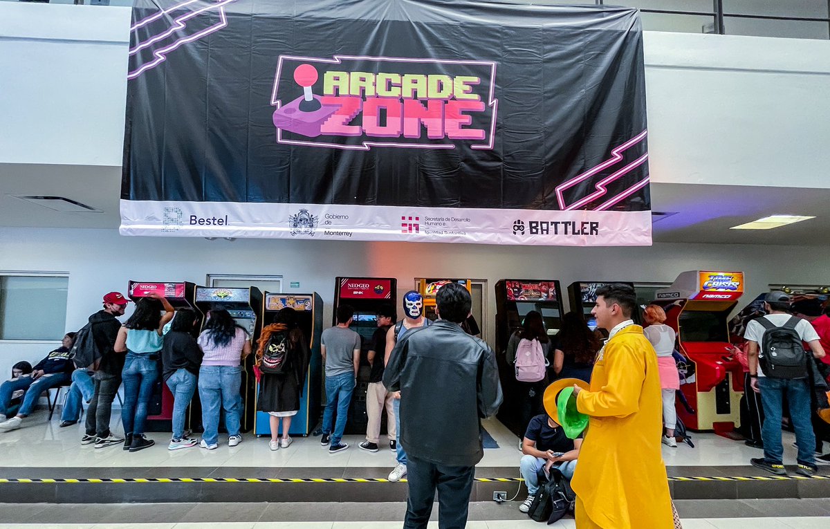 battleresports's tweet image. 🙌¡Inicia el Viernes Gamer en Monterrey! Los jugadores de Smash comienzan a calentar de Chill.🤙