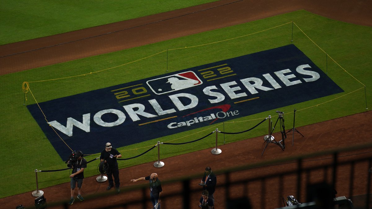 MLB's tweet photo. Minute Maid Park is ready ...

Are you ready for the #WorldSeries?! https://t.co/m906Wqoox2