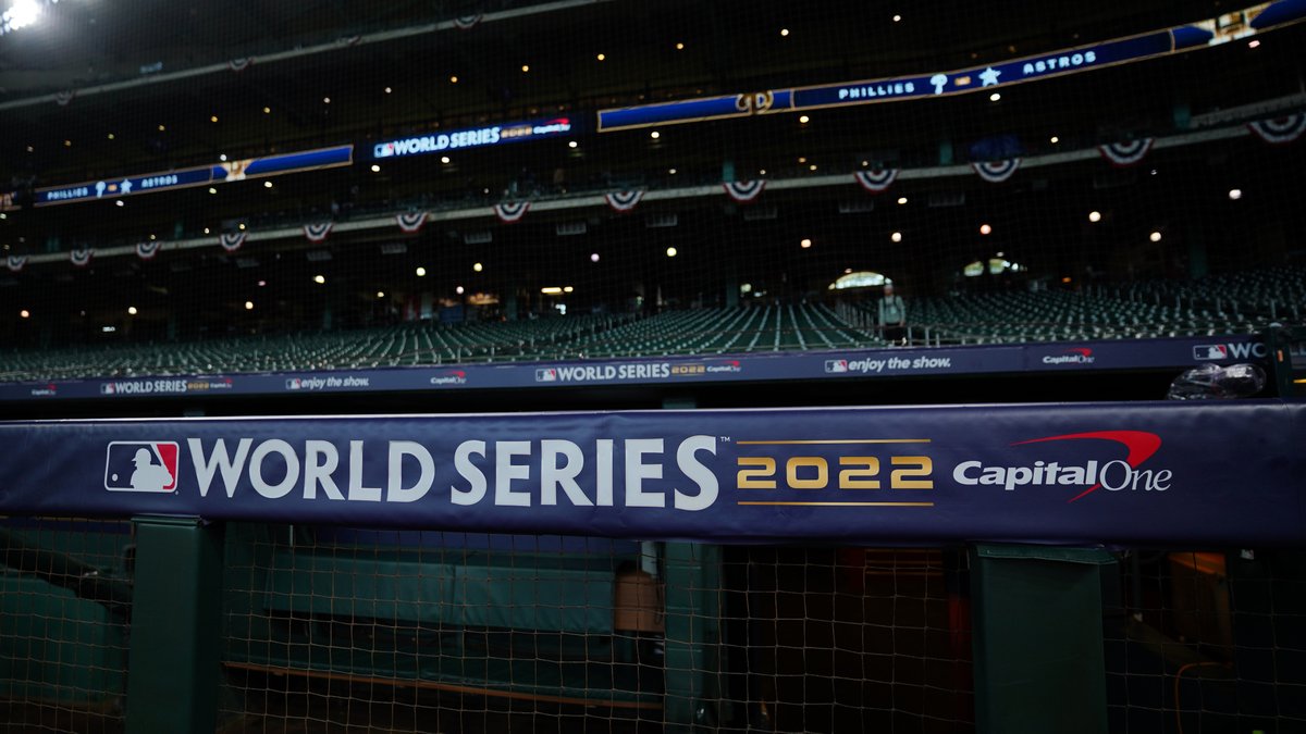MLB's tweet photo. Minute Maid Park is ready ...

Are you ready for the #WorldSeries?! https://t.co/m906Wqoox2