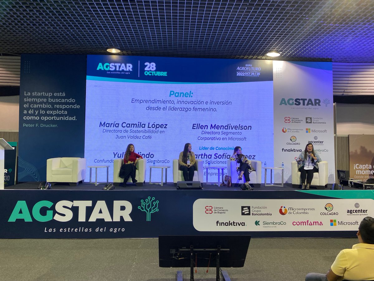 camaracomerbog's tweet photo. A esta hora, Martha Sofía Gómez, Directora de Fortalecimiento Empresarial de la CCB, modera el panel de emprendimiento, innovación e inversión desde el liderazgo femenino en #AGSTAR Corferias. https://t.co/V8BO7Dq3wh