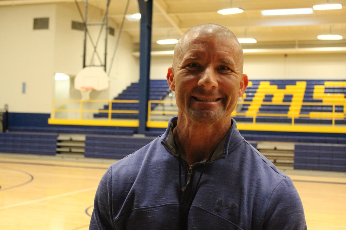 GrandviewMiddle's tweet photo. This week the Instructional Coaches "Elevated and Celebrated" Coach Vaughan! They recognized and celebrated him for delivering rigorous instruction, building relationships, and going the extra mile.  Congrats Coach Vaughan! #everyonesgrowingatgms #FutureReady #FutureStrong https://t.co/w4BtJN2TwO