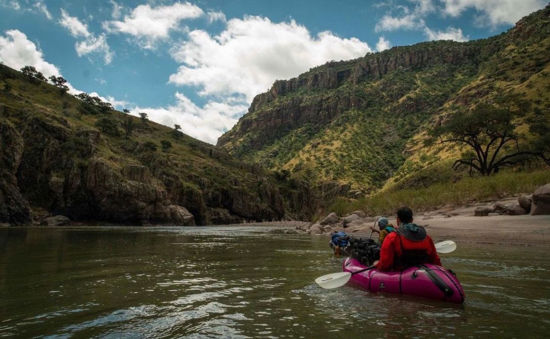 Favorite place to paddle outside the US? 

A dream location you've always wanted to visit? 

Share your thoughts! 

📸 @nahuaexpeditions/IG