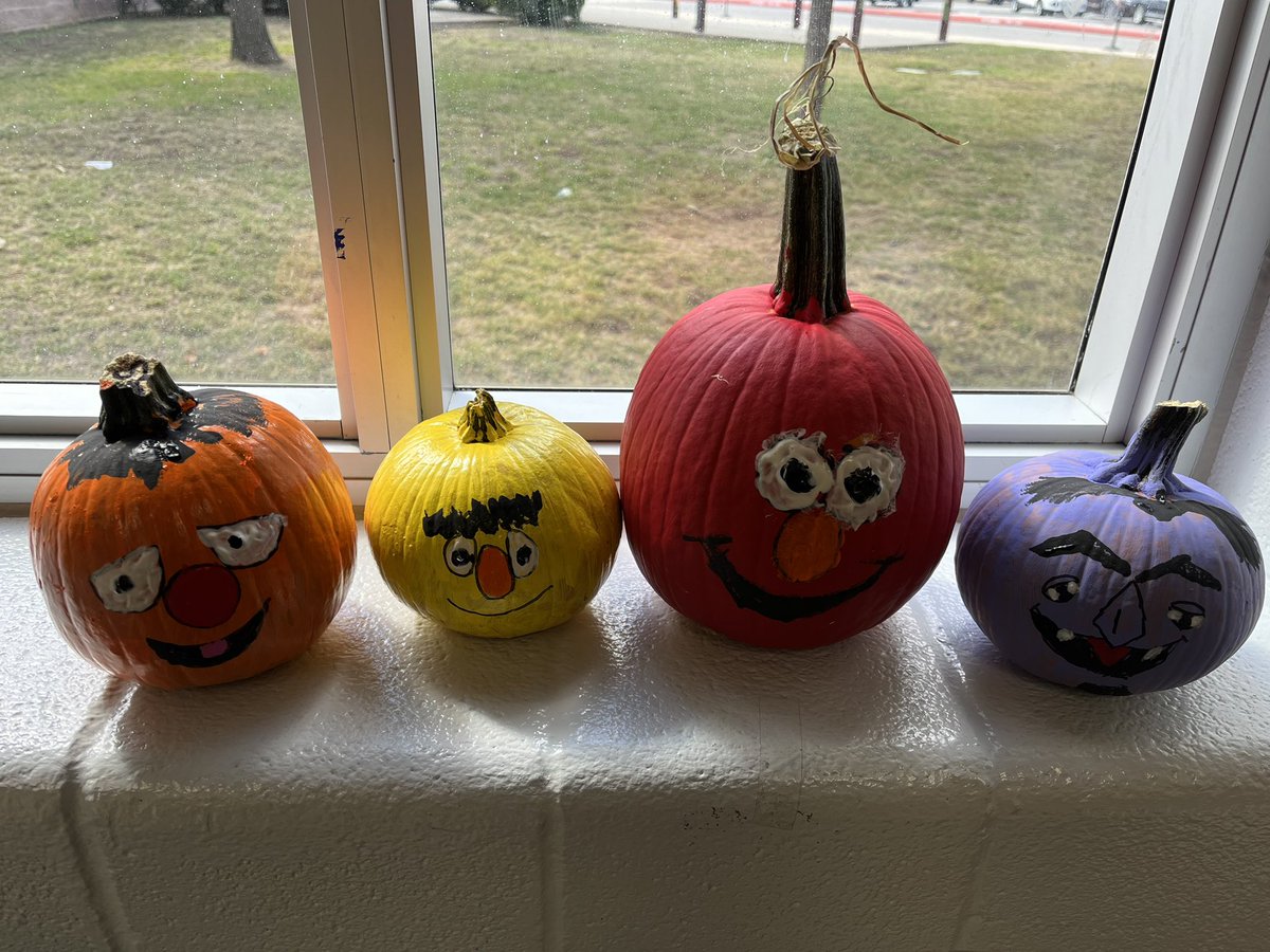 Irene Gonzalez (@irenego71039953) on Twitter photo Pumpkin painting to end our week!!! Fun Friday!!! <a href="/NISDRabaES/">Raba Elementary</a> #rabaignited #lifeinale Pumpkin painting to end our week!!! Fun Friday!!! <a href="/NISDRabaES/">Raba Elementary</a> #rabaignited #lifeinale