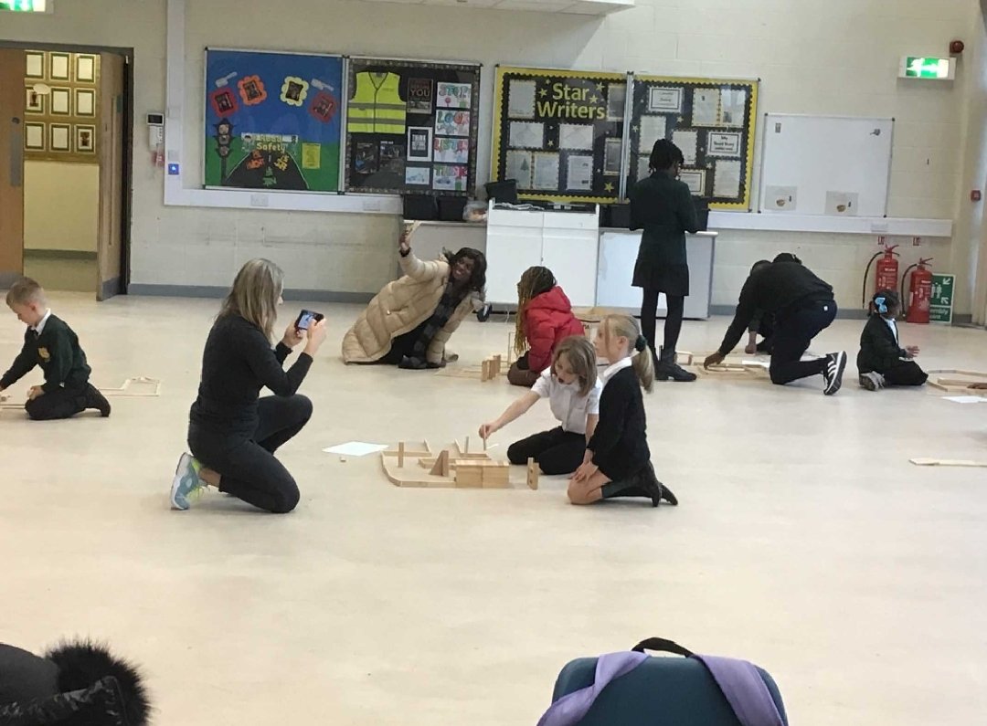 OLPPrimary's tweet photo. We had lots of fun with @kapla and @sphero devices at Family STEM Learning yesterday! @STEMGlasgow #OLPSTEM #familylearning https://t.co/fzhIXUtNC0
