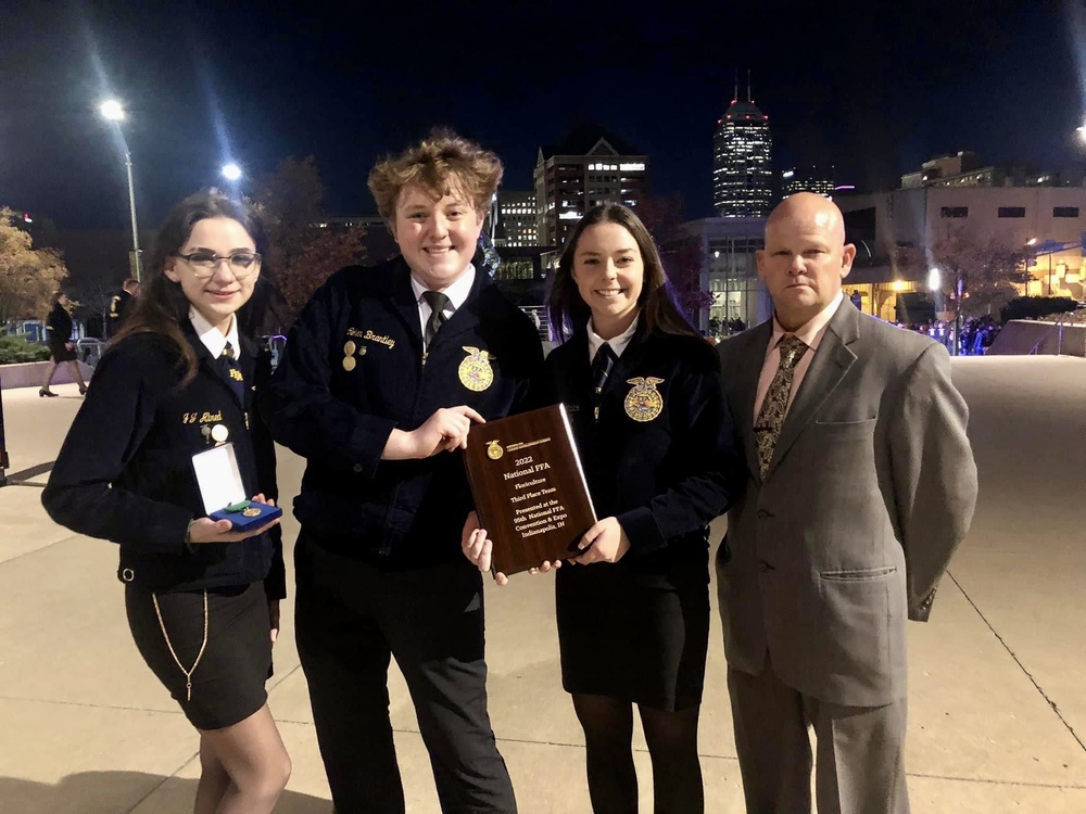 Southern Alamance Students Place 3rd in the Nation at FFA Competition in Indianapolis abss.k12.nc.us/article/889660…