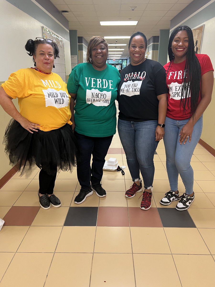 Second grade team at Drew. Better than all the rest. We saucy ❤️<a href="/tarabrogers/">Tara Rogers</a> <a href="/C_Tisdom/">Christy Tisdom</a> <a href="/CharlesRDrewES/">Drew Elementary</a> <a href="/CrosbyISD/">Crosby ISD</a> @bettr2gether