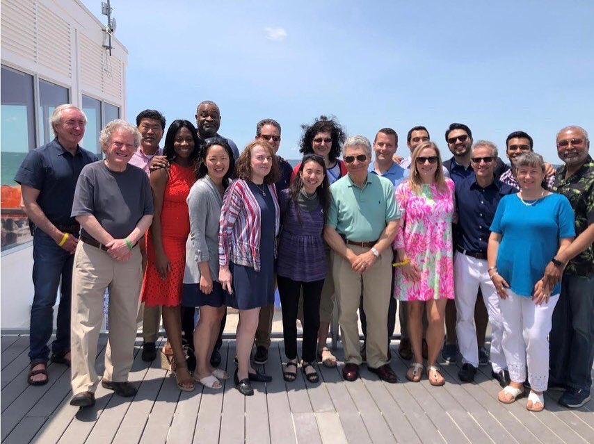 DrElisaChoi's tweet image. @ACPinternists Celebrate #NationalInternalMedicineDay today 10/28! #IMProud to be #InternalMedicine #Physician #IMEssential #IMPhysician w/ these friends. #IMPhysicians provide #PrimaryCare &amp;amp; subspecialty care to patients w/compassion, dedication, empathy, &amp;amp; excellence. @drjanetj